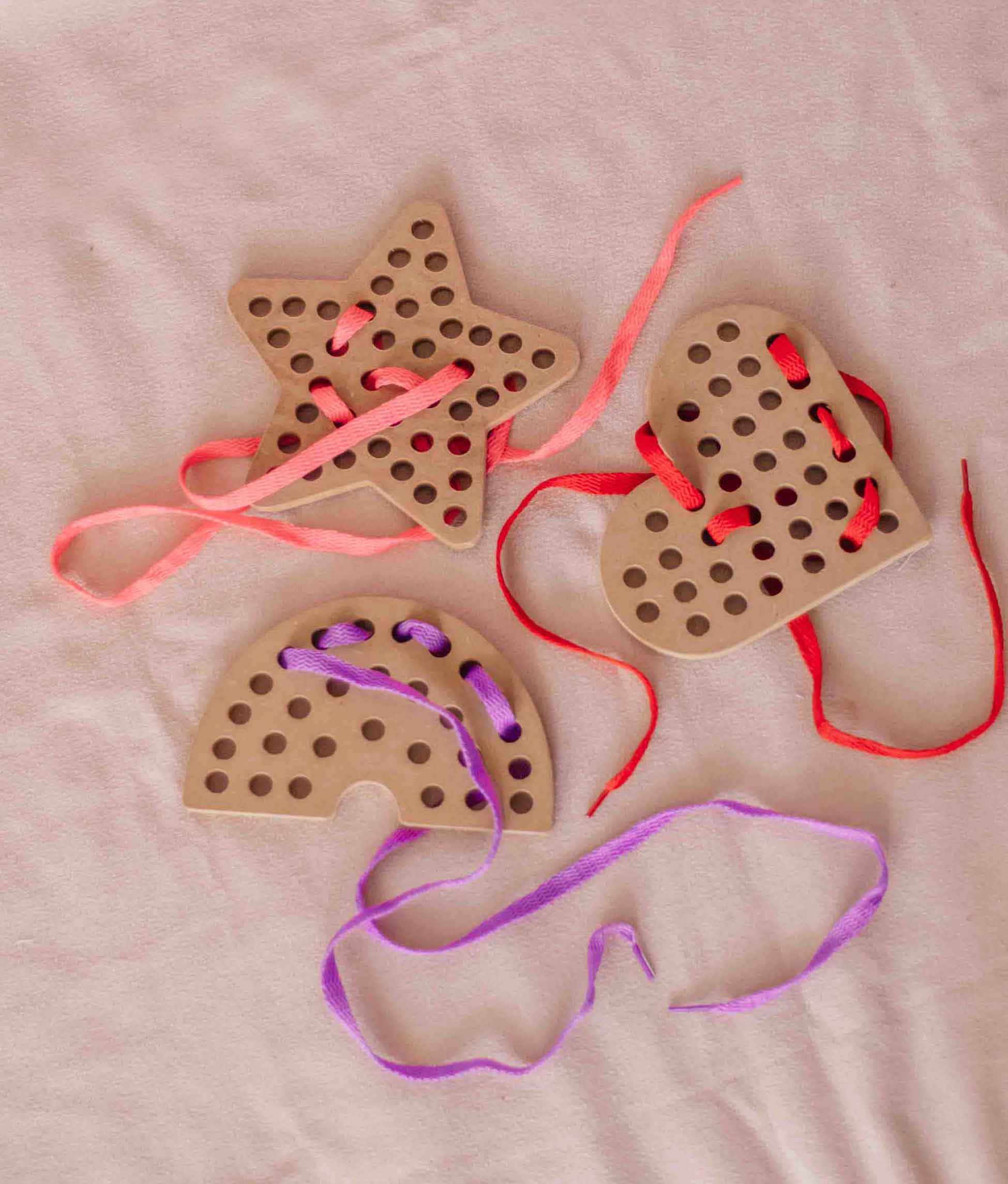 Lacing Toy \ Rainbow-4